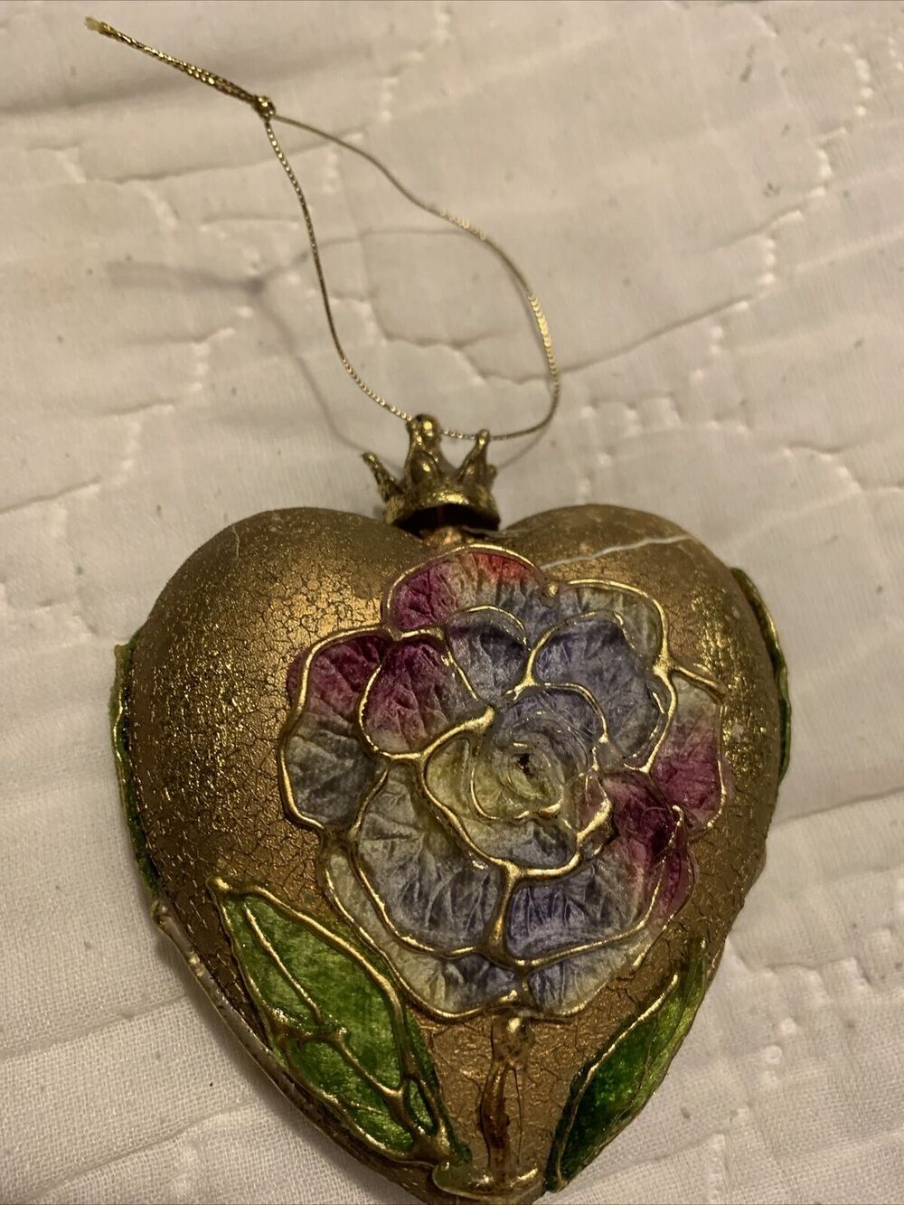 Gold Leaf Flowers Heart Shaped Hanging Ornament With Crown Christmas Holiday